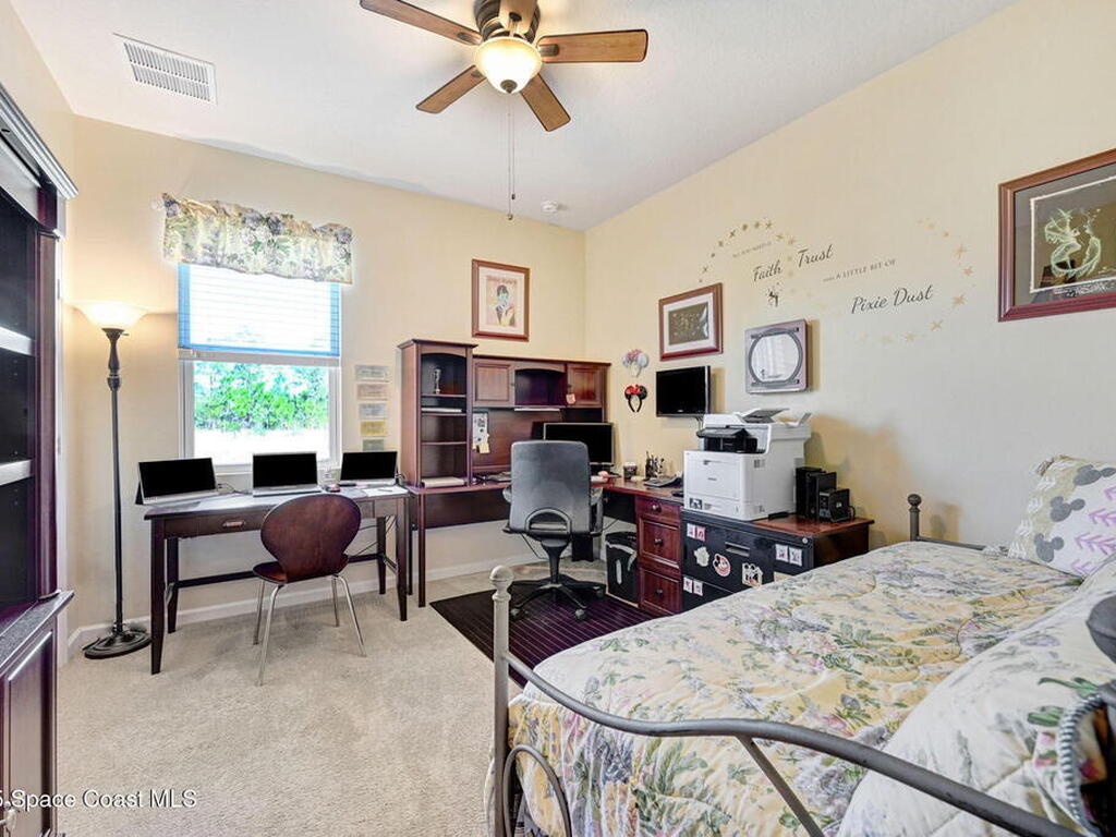 744 Remington Green Se Drive, Palm Bay, FL 32909