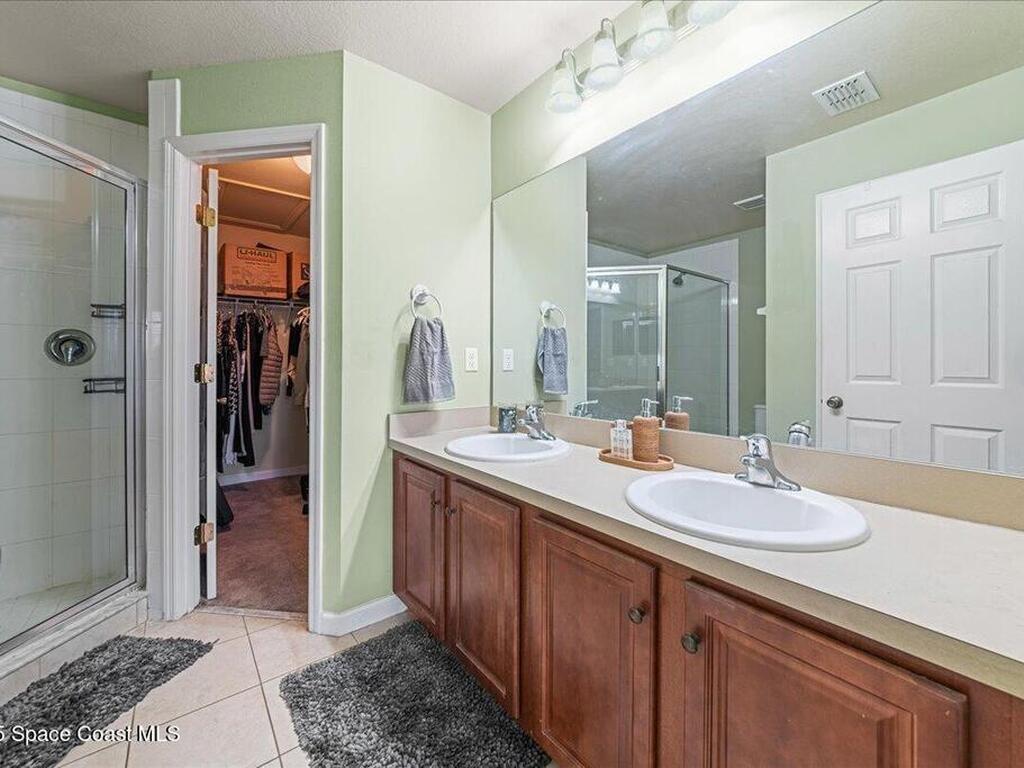 1345 Lara Circle, Rockledge, FL 32955