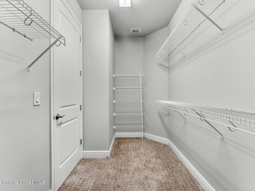 7584 Loren Cove Drive, Melbourne, FL 32940