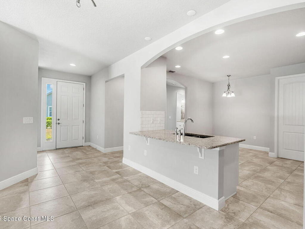 7584 Loren Cove Drive, Melbourne, FL 32940