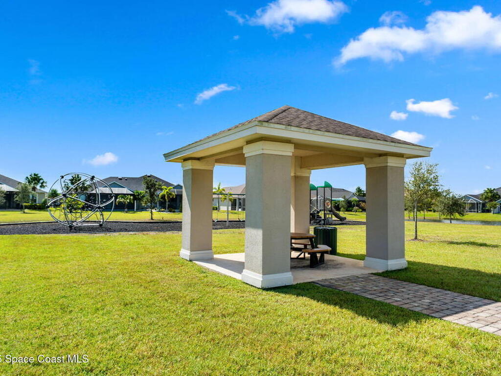 7584 Loren Cove Drive, Melbourne, FL 32940