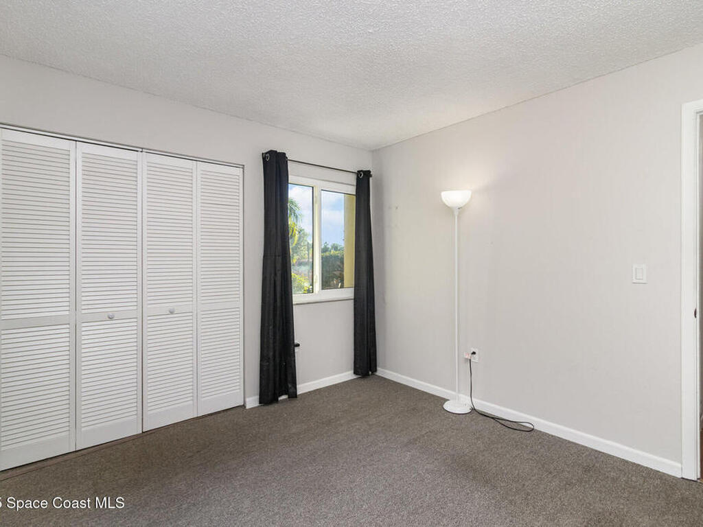 1020 Abada Court, Palm Bay, FL 32905