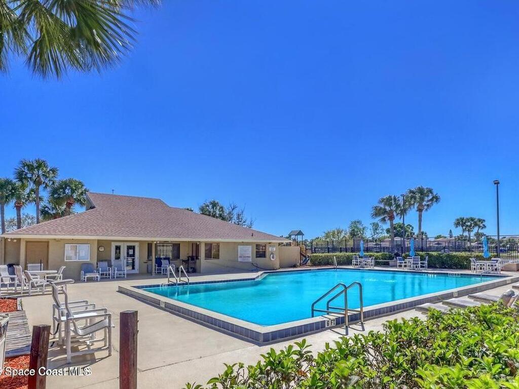 1020 Abada Court, Palm Bay, FL 32905