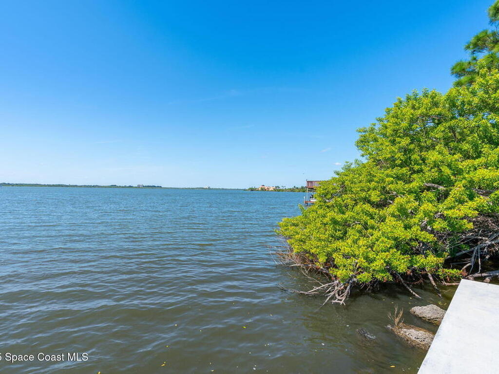 1725-A Newfound Harbor Drive, Merritt Island, FL 32952