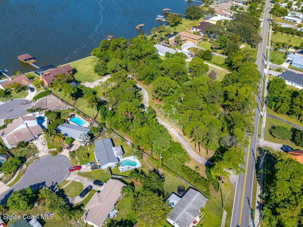 1725-A Newfound Harbor Drive, Merritt Island, FL 32952