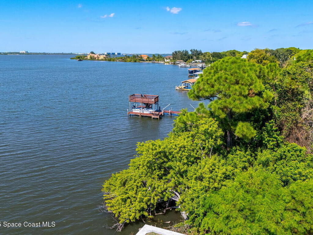 1725-A Newfound Harbor Drive, Merritt Island, FL 32952