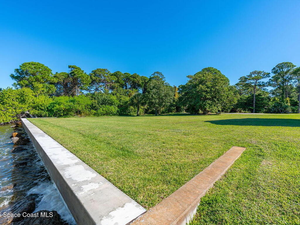 1725-A Newfound Harbor Drive, Merritt Island, FL 32952