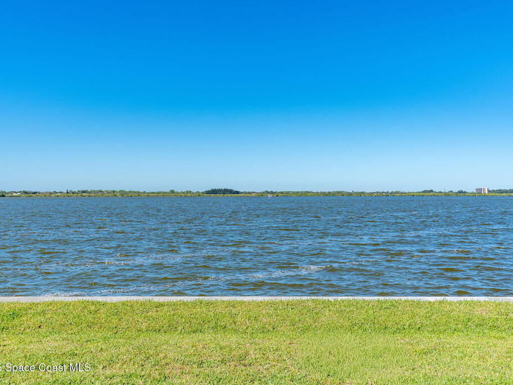 1725-A Newfound Harbor Drive, Merritt Island, FL 32952