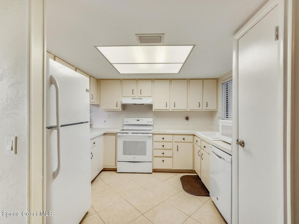 1248 Admiralty Boulevard, Rockledge, FL 32955