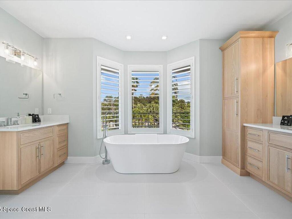 182 Bayshore Drive, Melbourne Beach, FL 32951