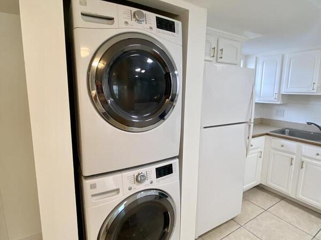 325 Tangle Run Boulevard, Suntree, FL 32940