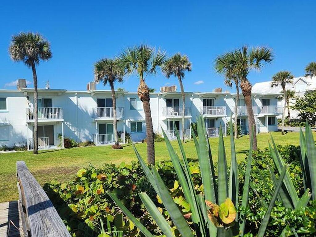 6401 Azure Lane, Cocoa Beach, FL 32931