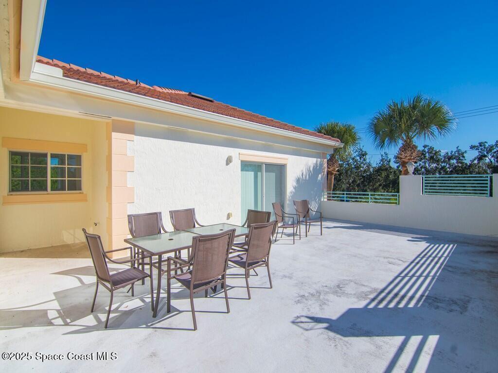 520 7th Square, Vero Beach, FL 32962