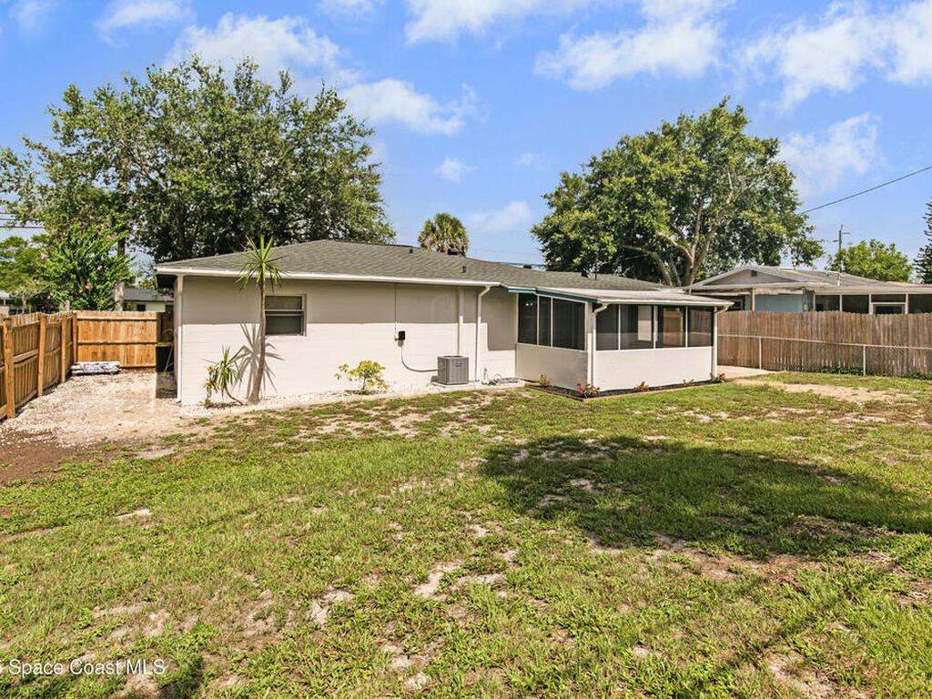 905 N Carpenter Road, Titusville, FL 32796