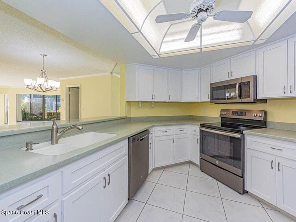 1821 Mooringline Drive, Vero Beach, FL 32963