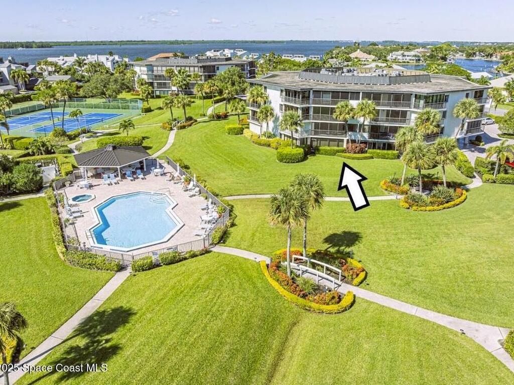 1821 Mooringline Drive, Vero Beach, FL 32963