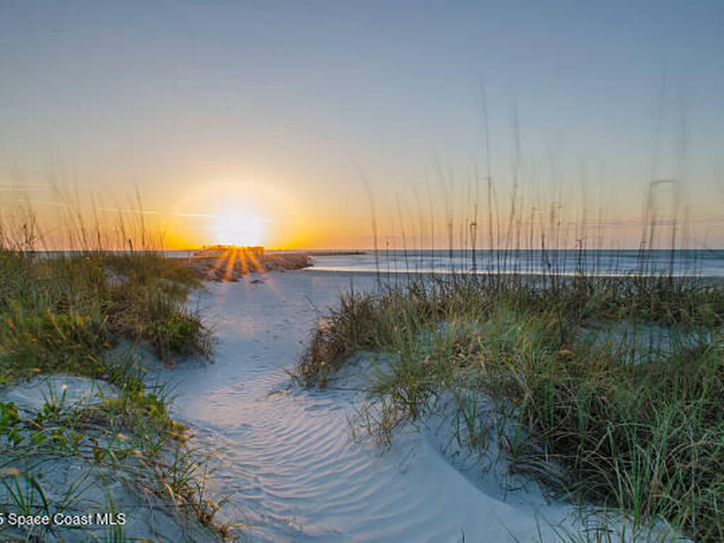 830 N Atlantic Avenue, Cocoa Beach, FL 32931