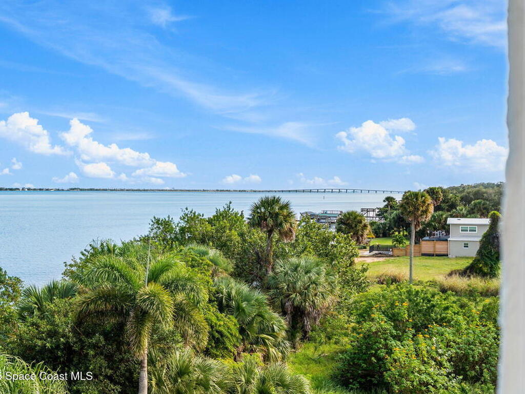 4007 N Harbor City Boulevard, Melbourne, FL 32935