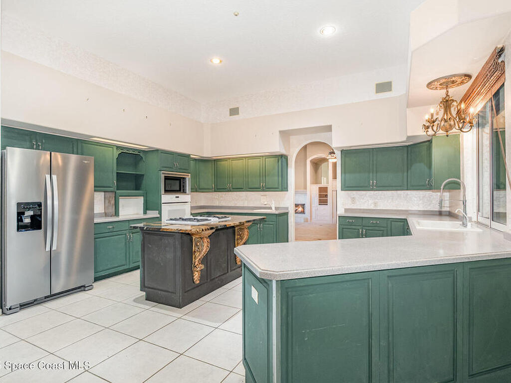 4549 Helena Drive, Titusville, FL 32780