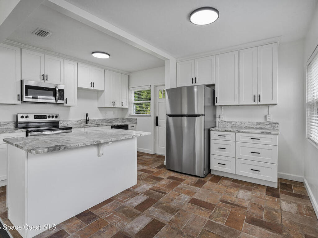 509 E Fee Avenue, Melbourne, FL 32901