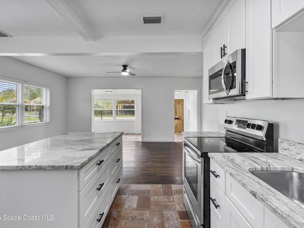 509 E Fee Avenue, Melbourne, FL 32901