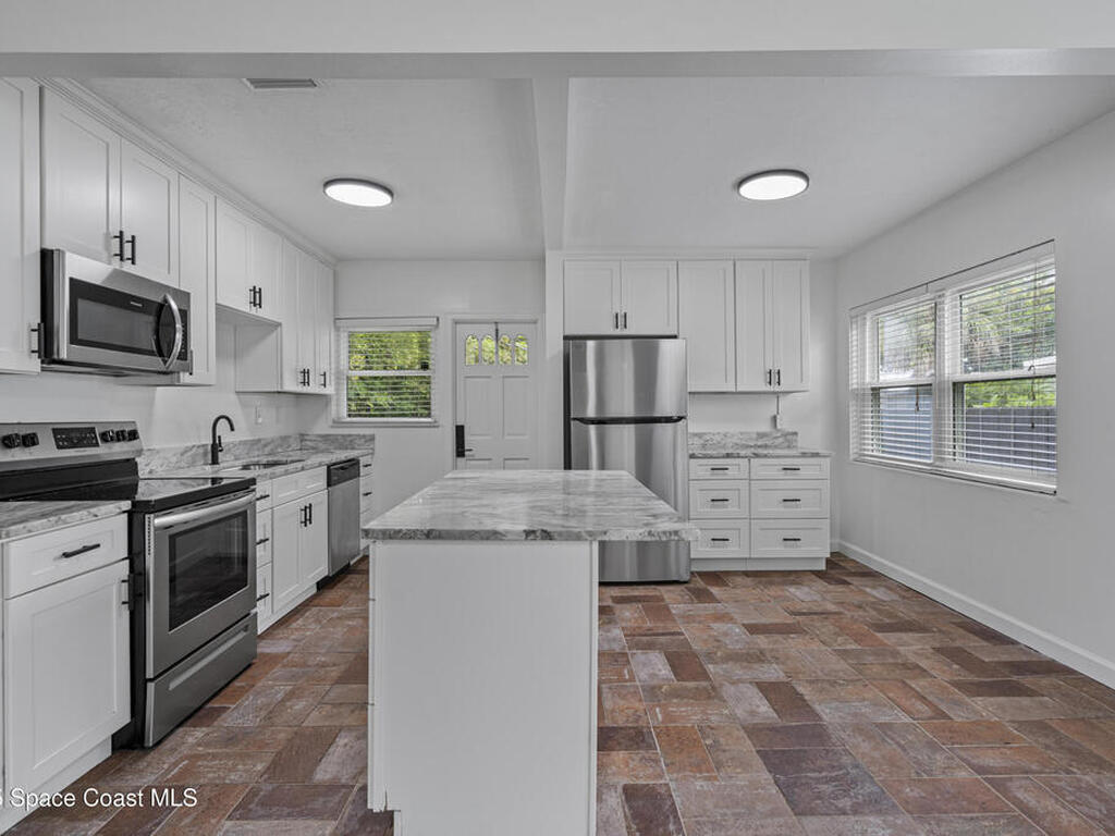 509 E Fee Avenue, Melbourne, FL 32901