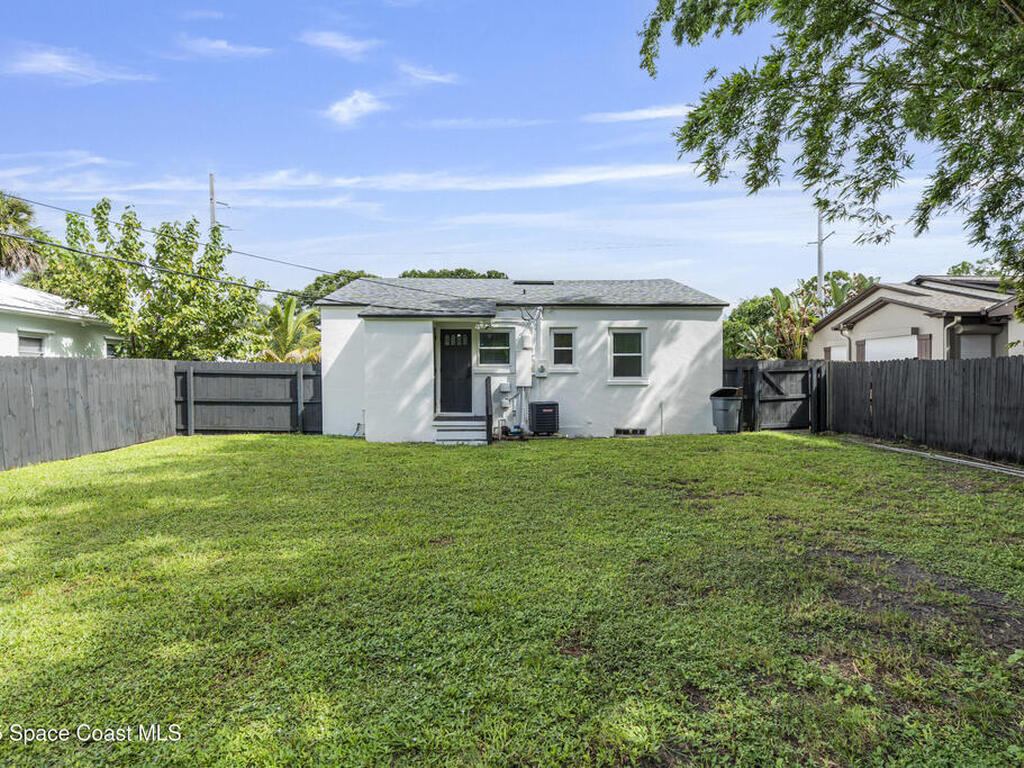 509 E Fee Avenue, Melbourne, FL 32901