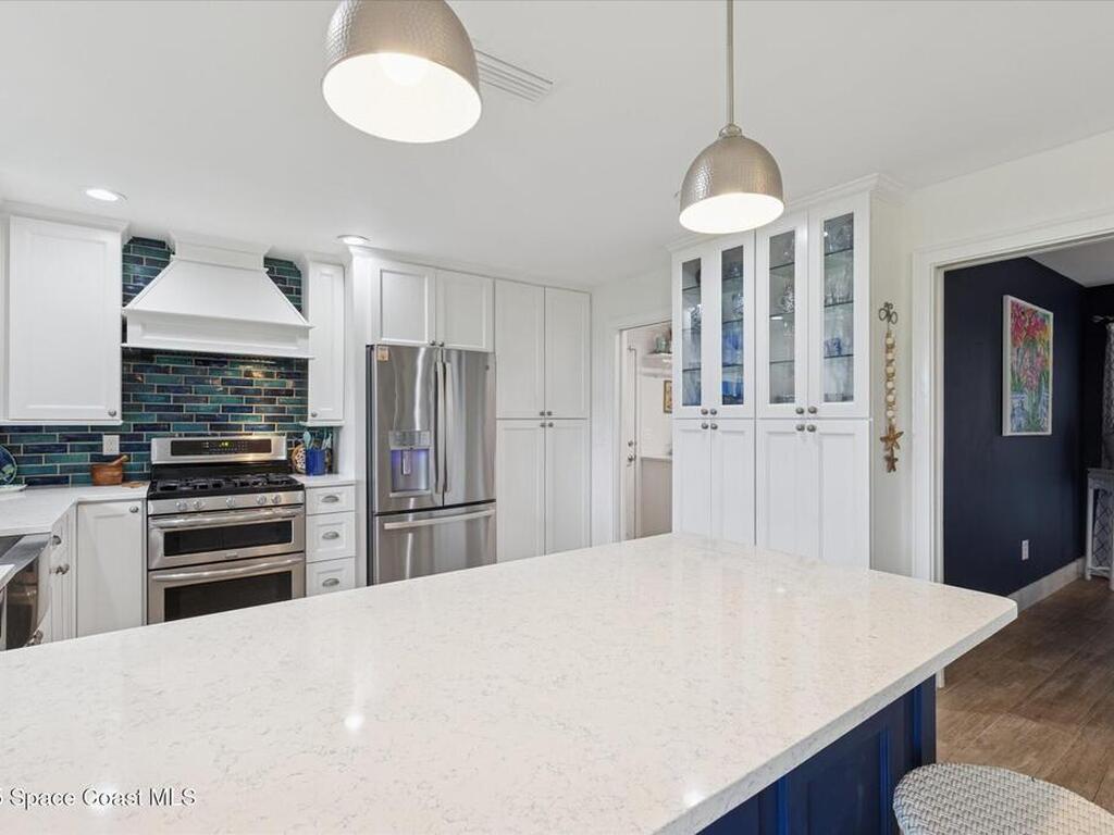 905 Starboard Dr Drive, Vero Beach, FL 32963