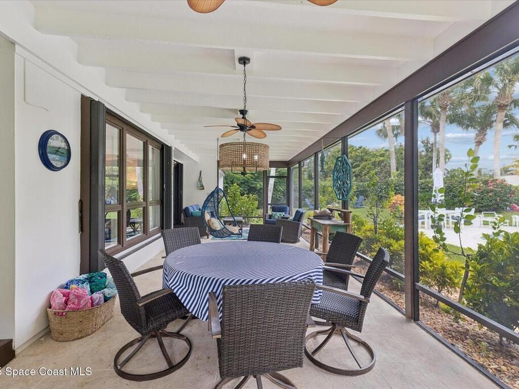 905 Starboard Dr Drive, Vero Beach, FL 32963