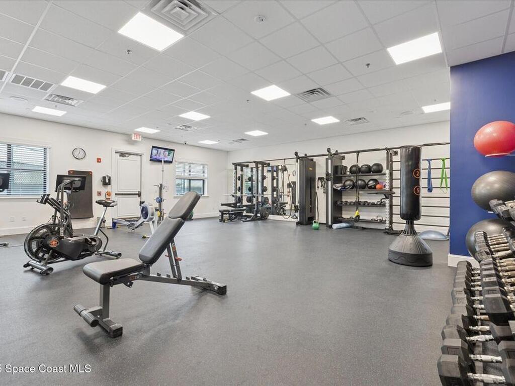 905 Starboard Dr Drive, Vero Beach, FL 32963