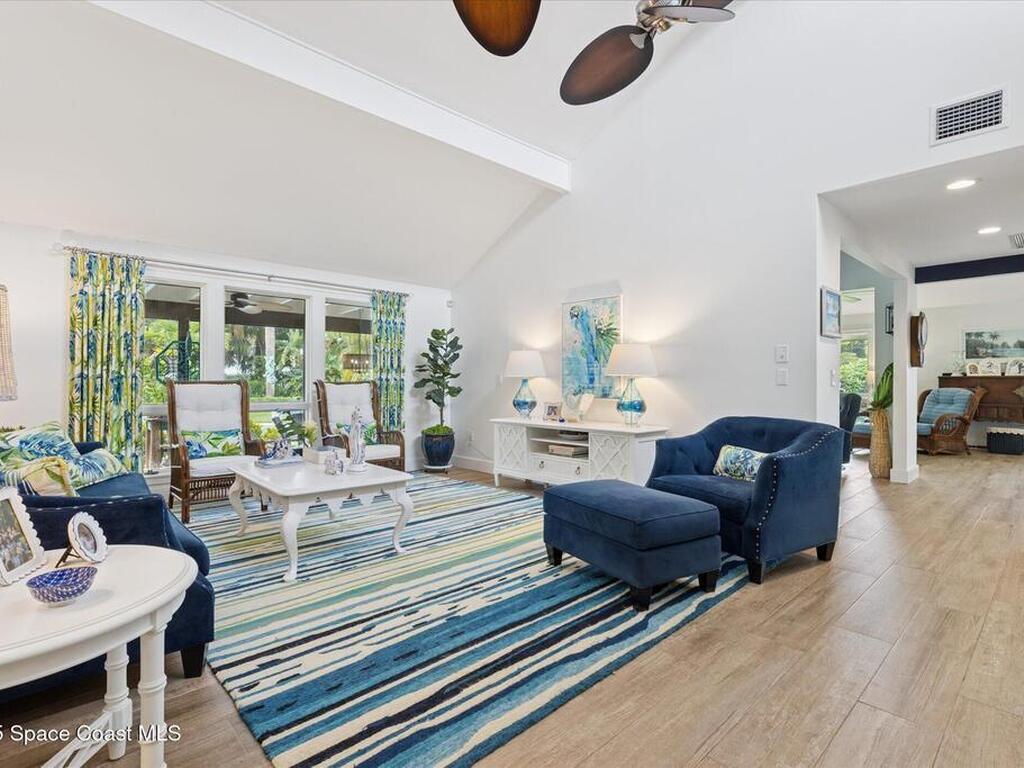 905 Starboard Dr Drive, Vero Beach, FL 32963