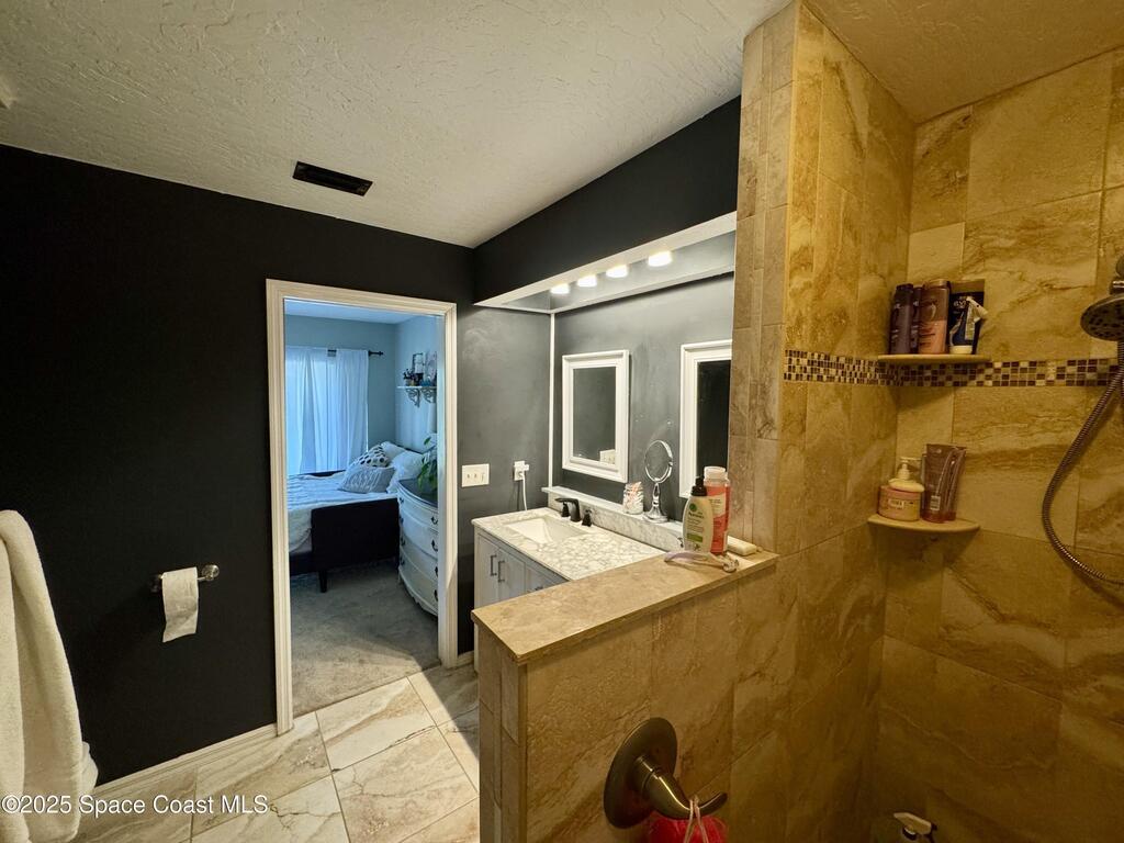 53 Anchor Drive, Indian Harbour Beach, FL 32937