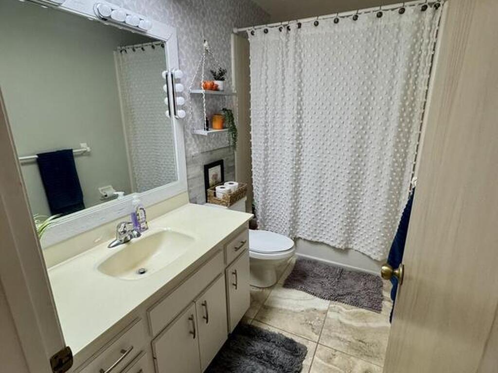 53 Anchor Drive, Indian Harbour Beach, FL 32937