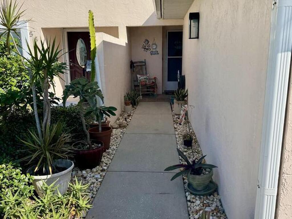 53 Anchor Drive, Indian Harbour Beach, FL 32937