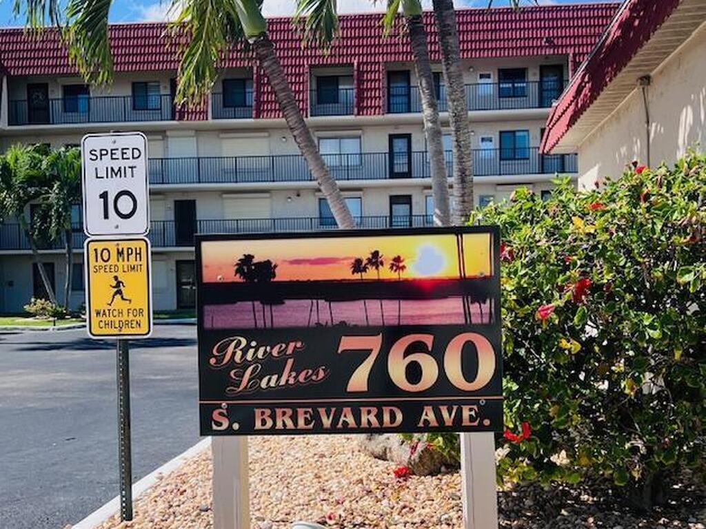 760 S Brevard Avenue, Cocoa Beach, FL 32931