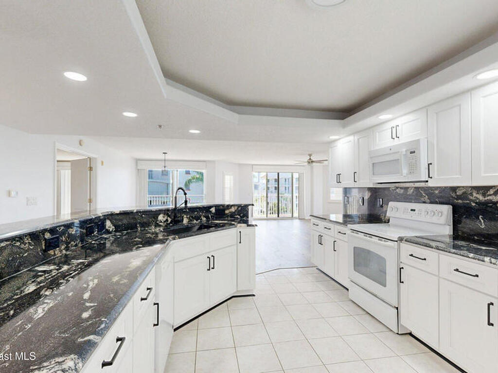 8935 Puerto Del Rio Drive, Cape Canaveral, FL 32920