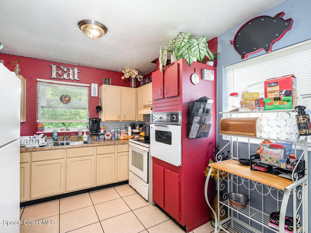 1712 Pineda Street, Cocoa, FL 32922