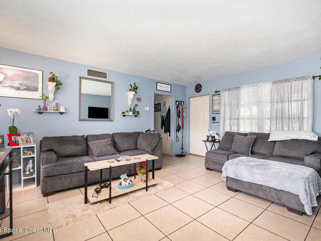 1712 Pineda Street, Cocoa, FL 32922