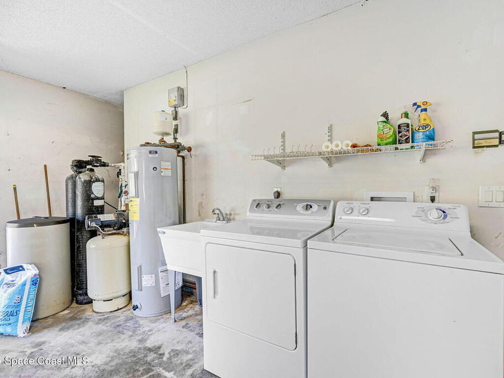 3301 Grant Road, Grant-Valkaria, FL 32949