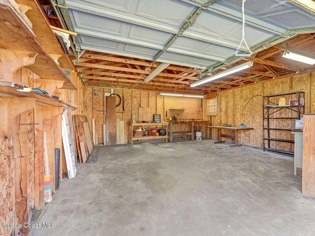 3301 Grant Road, Grant-Valkaria, FL 32949