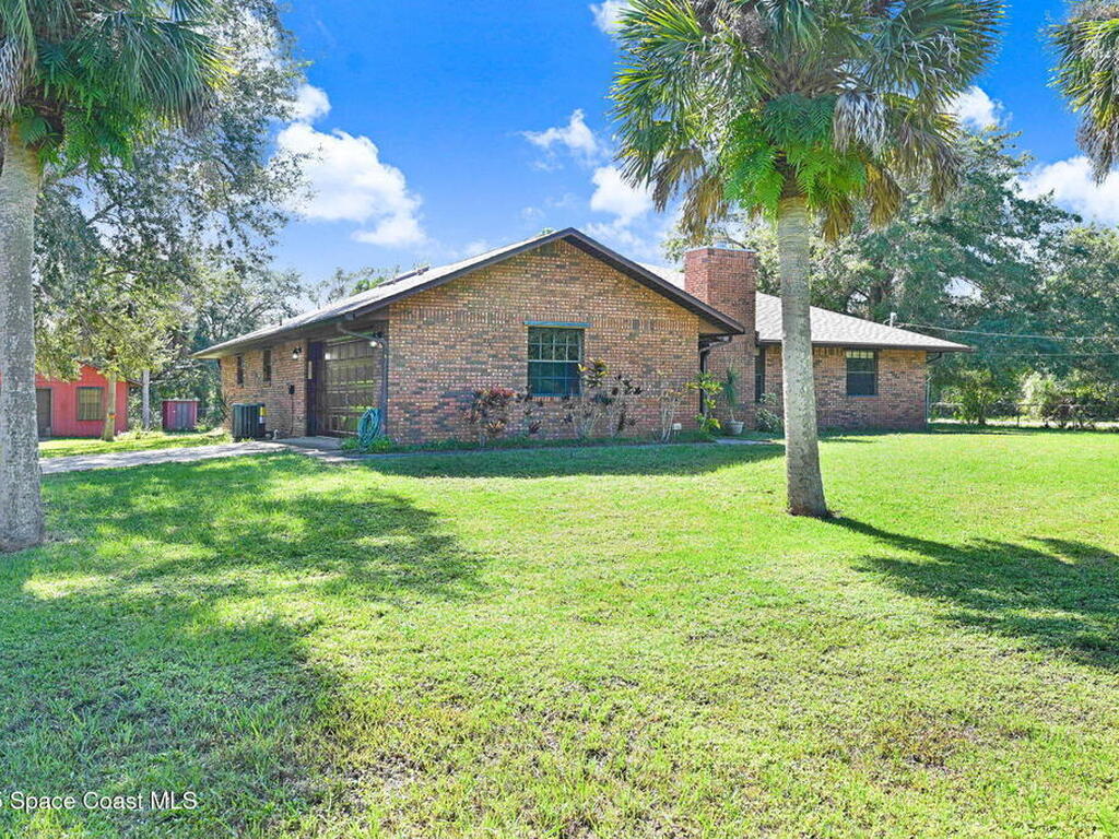 3301 Grant Road, Grant-Valkaria, FL 32949