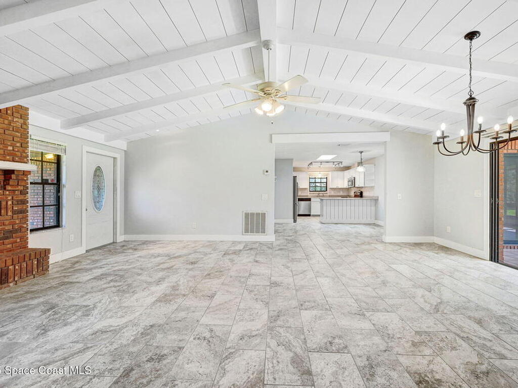 3301 Grant Road, Grant-Valkaria, FL 32949