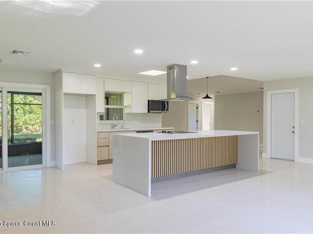 5740 36th Place, Vero Beach, FL 32966