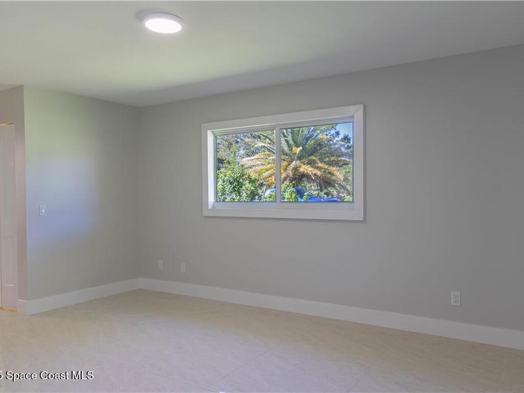 5740 36th Place, Vero Beach, FL 32966