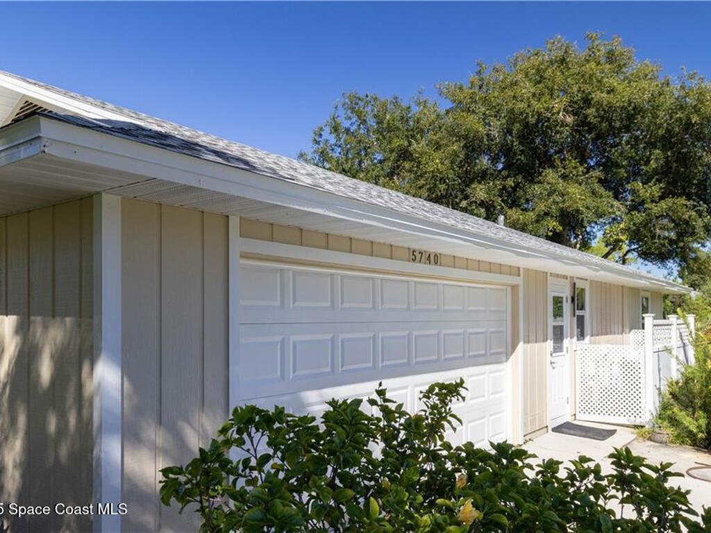 5740 36th Place, Vero Beach, FL 32966