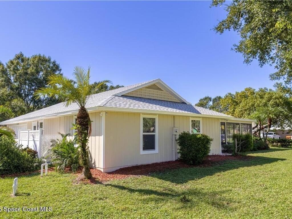 5740 36th Place, Vero Beach, FL 32966