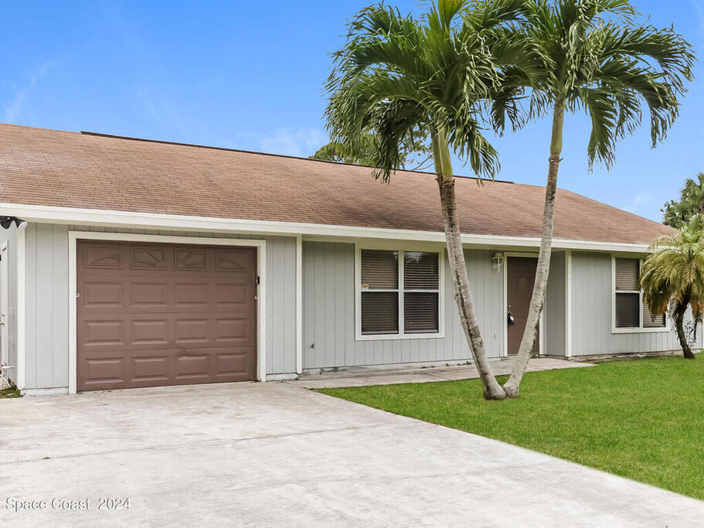 1155 31st Avenue, Vero Beach, FL 32968