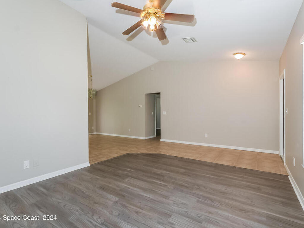 1155 31st Avenue, Vero Beach, FL 32968