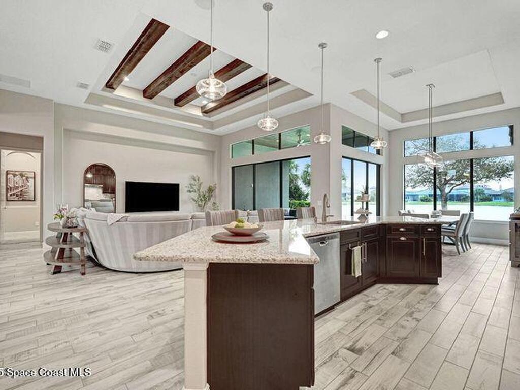 3882 Durksly Drive, Suntree, FL 32940