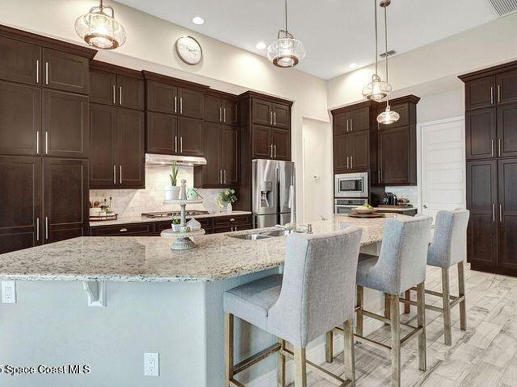 3882 Durksly Drive, Suntree, FL 32940